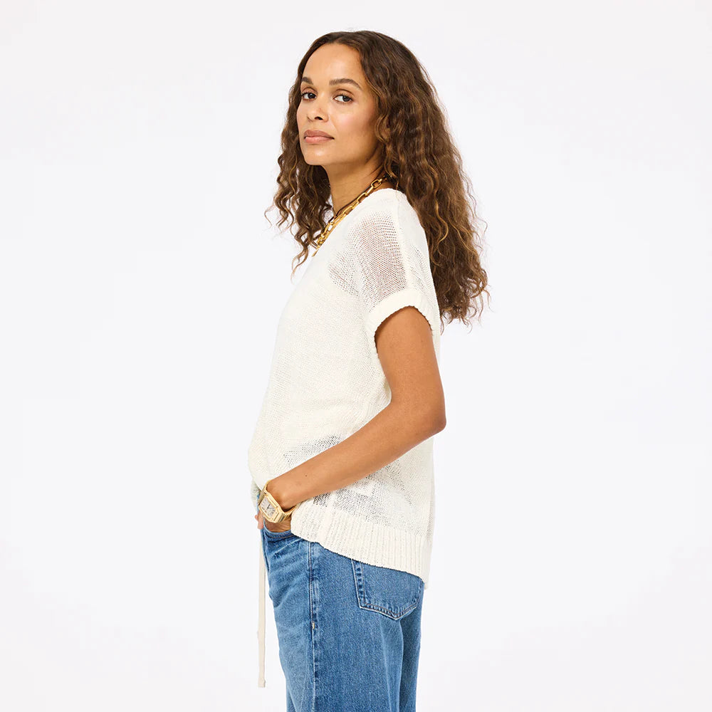 KR262-3405-white_cardigan_sweater_1240x.progressive_2a63d284-4c30-4ca0-b2d6-1191262ae716