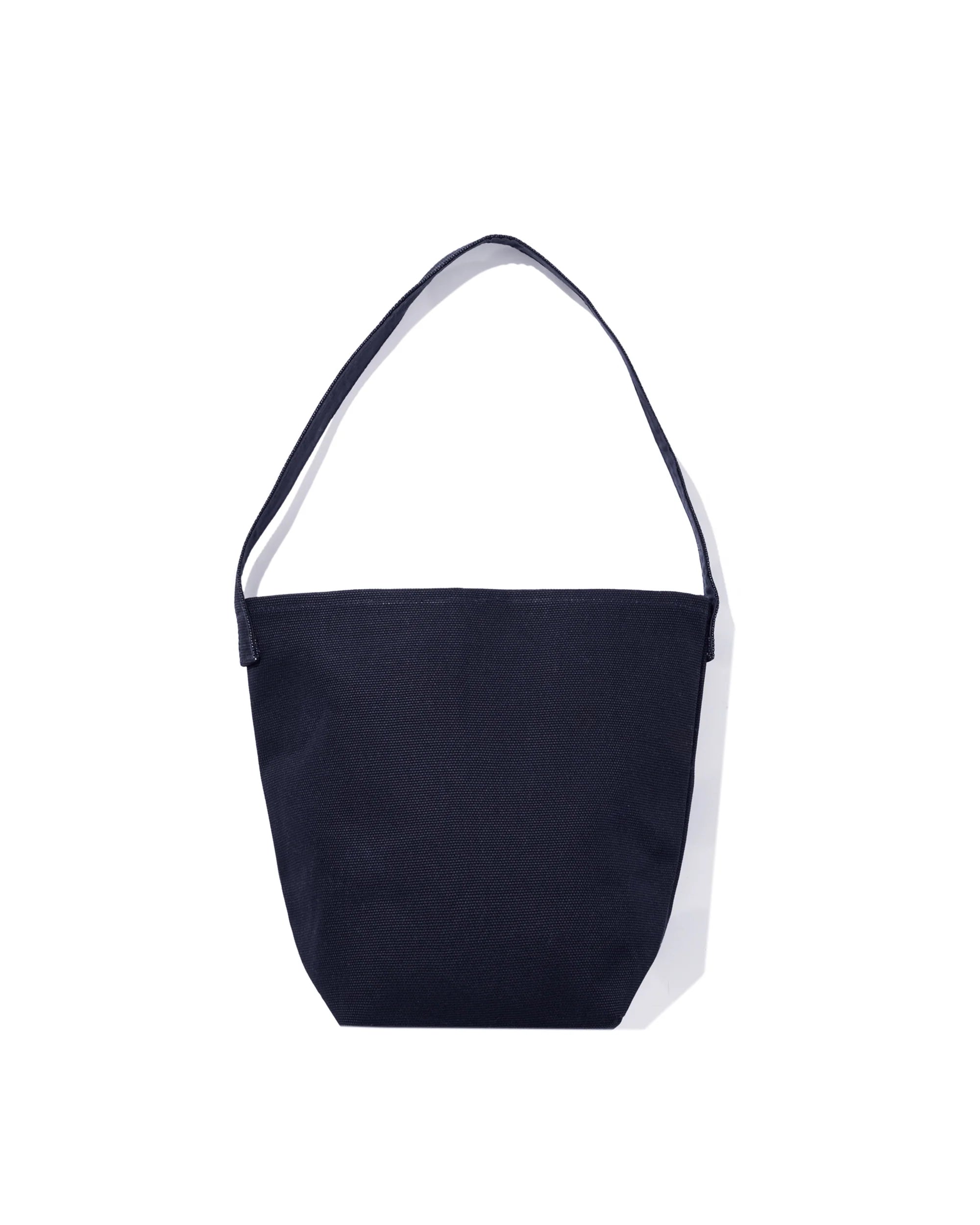 KULE_Uma_Navy_1