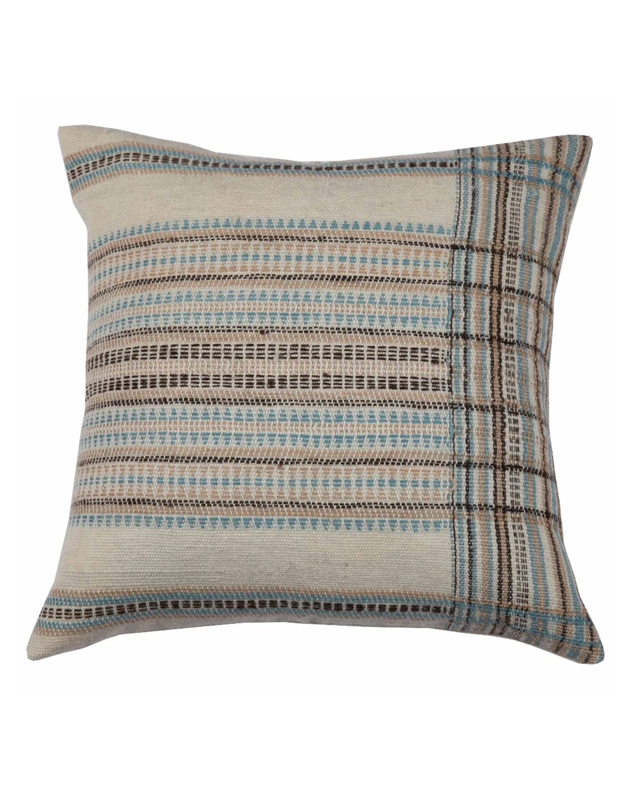 akriti-river-pillow