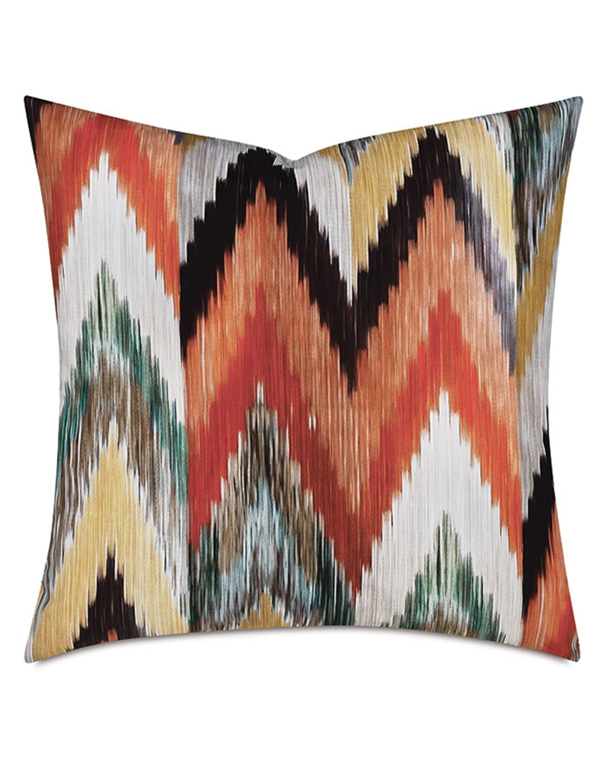 donatella-chevron
