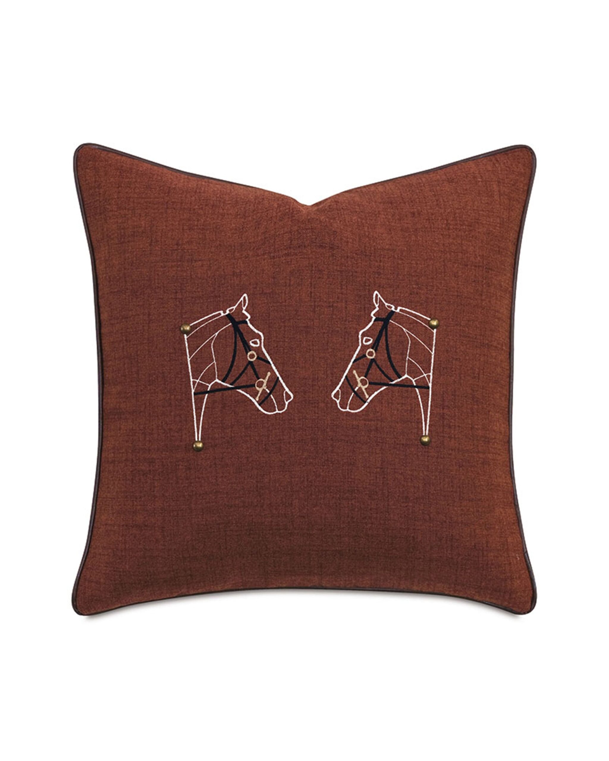 horse-embroider-pillow